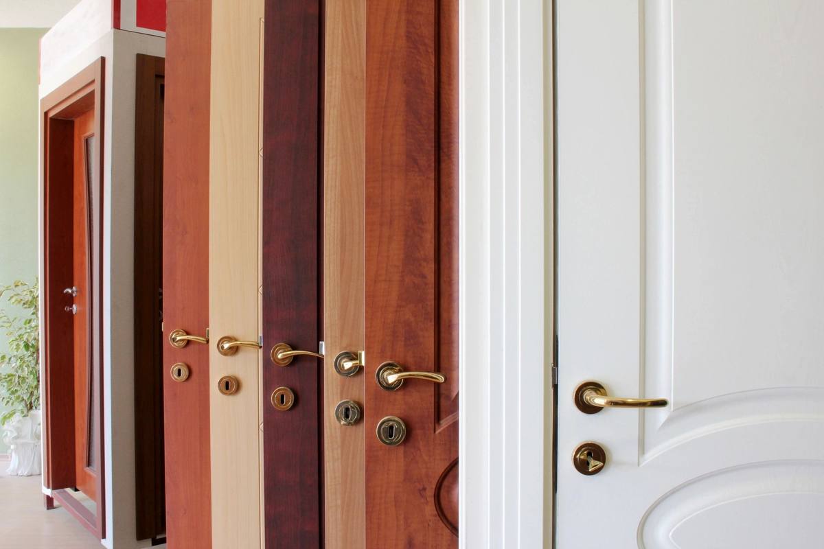 Examples of wood and white doors with decorative handles